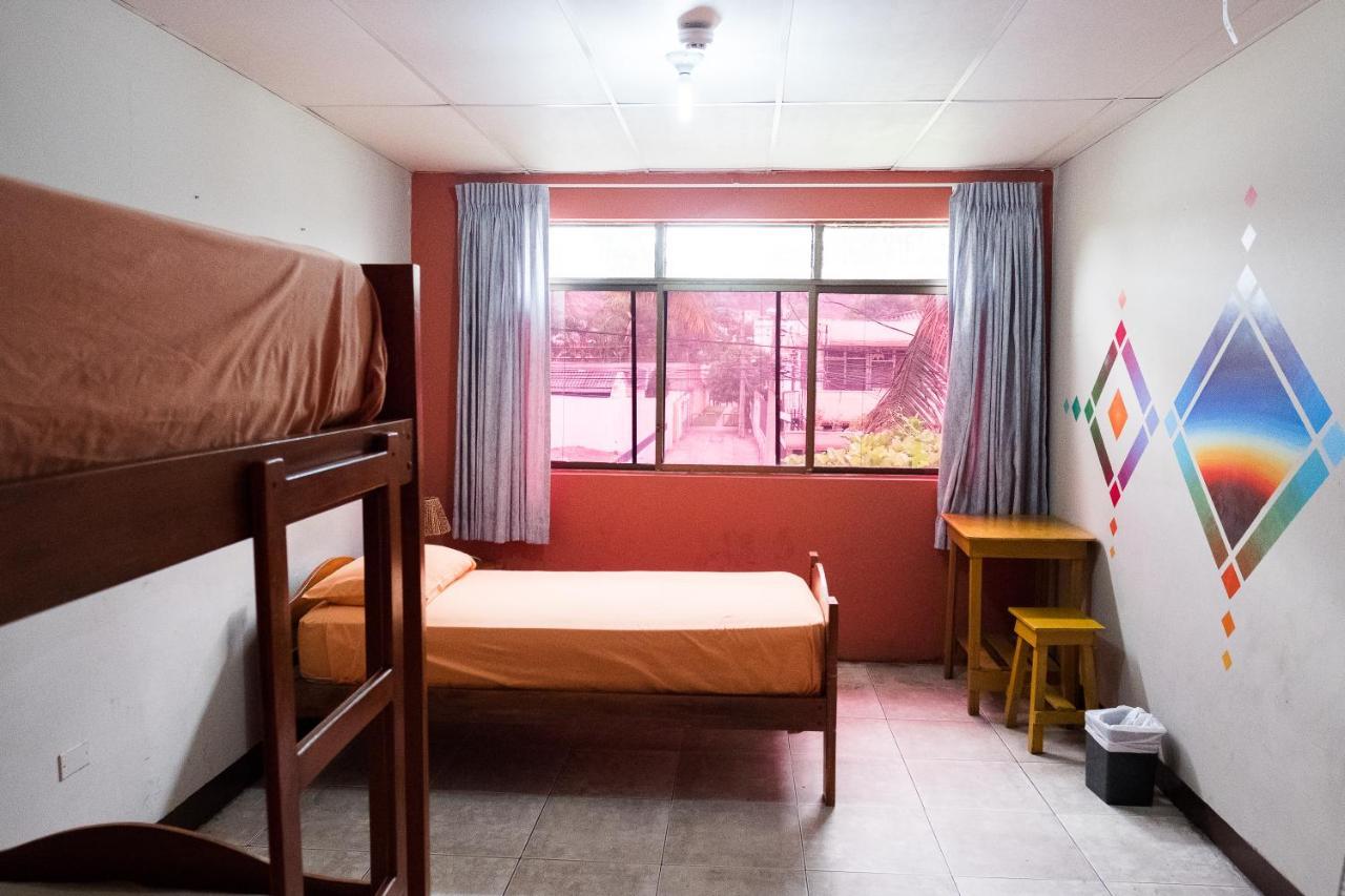 Hostel Nucapacha Guayaquil Exteriér fotografie